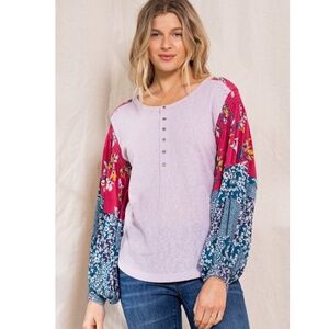 🌟 “The Melody" Print Block Sleeves Lavender Top NWOT